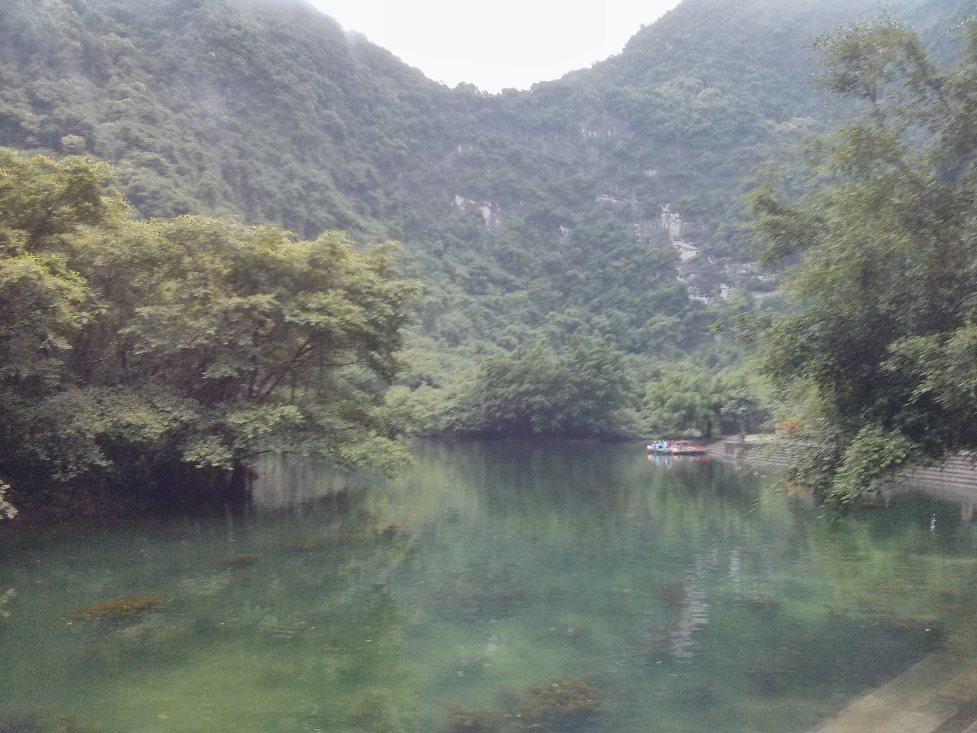 La baie de Tràng An